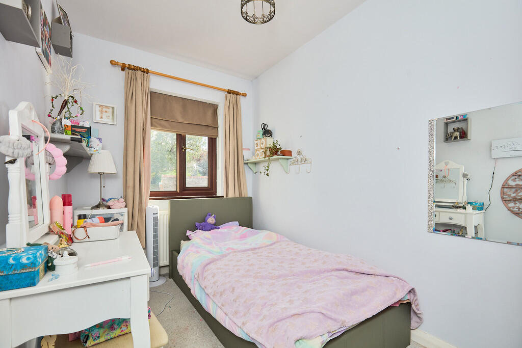 Edward Knight 202...