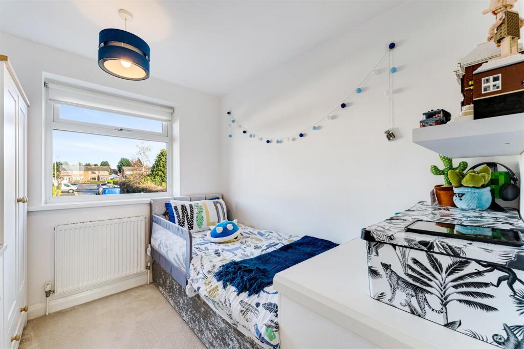 100 Tithebarn Road bedroom 3.jpg