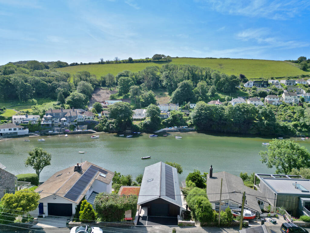 TidesReach2025Tides Reach 8 Yealm Rd (7)14