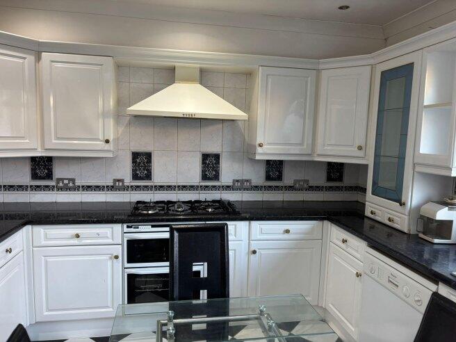 hoe-street-e17-9bg-992098