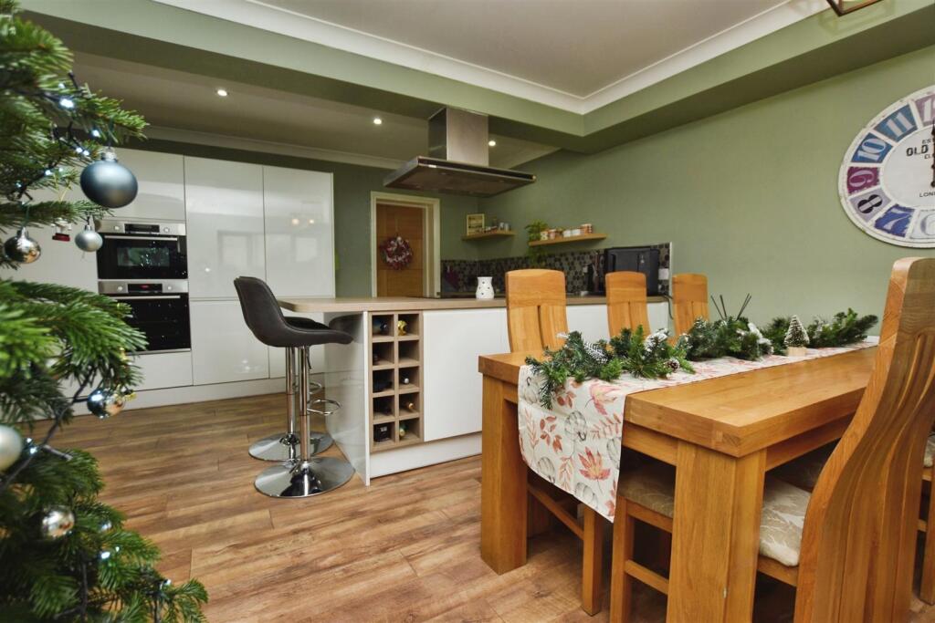 Dining Area to Kitchen