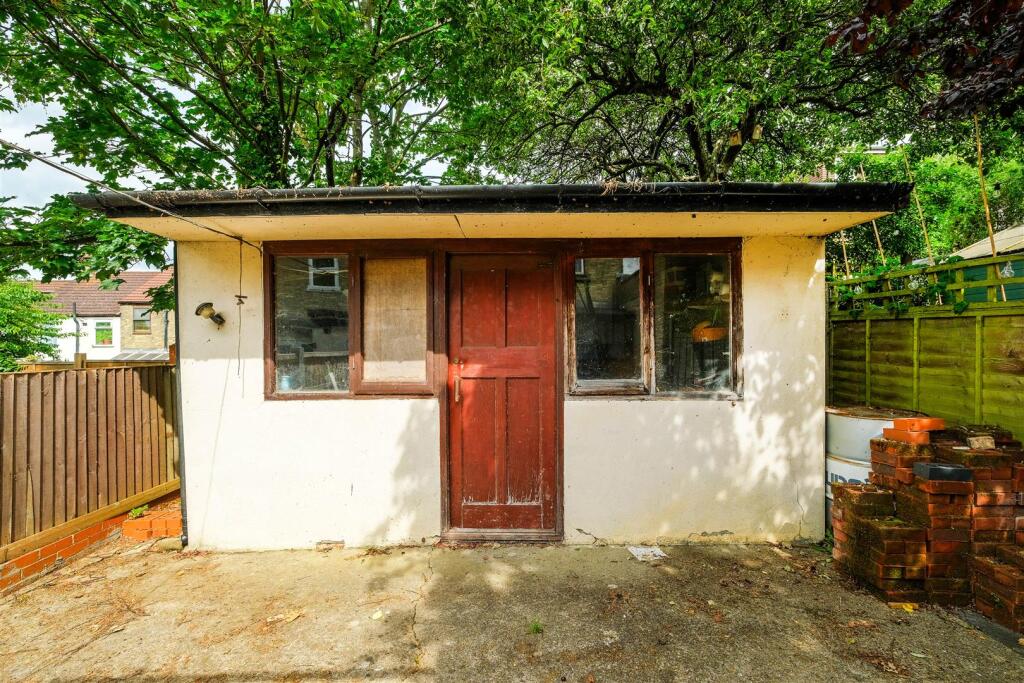 74 Tower Hamlets Road-32.jpg