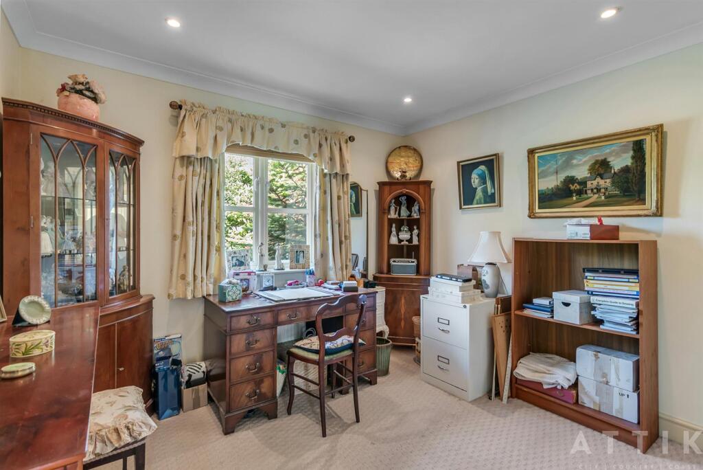 2 Hanbury Close, Halesworth IP19 8DG (20).jpg