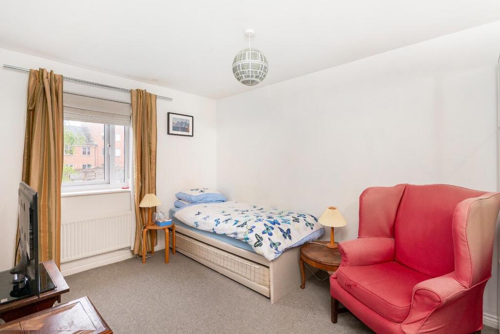 2G8CWCV - Bedroom C.jpg