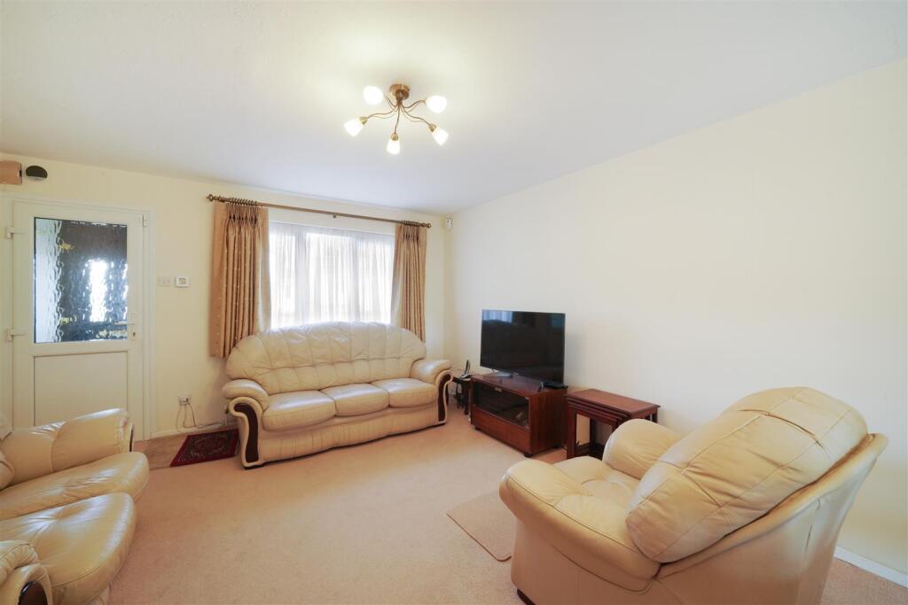 Davidson Frost-Wellings, DFW, Rowland Avenue, Harr