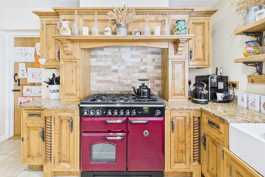 CAM01689G0-PR0465...