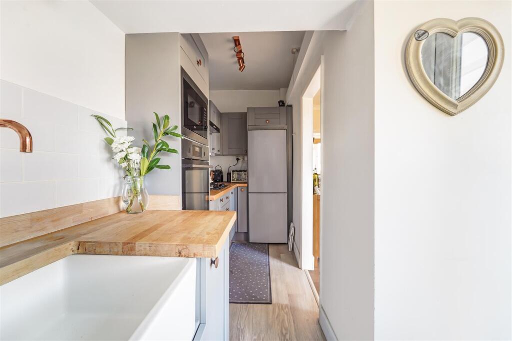 STONES ROAD,  (5).jpg