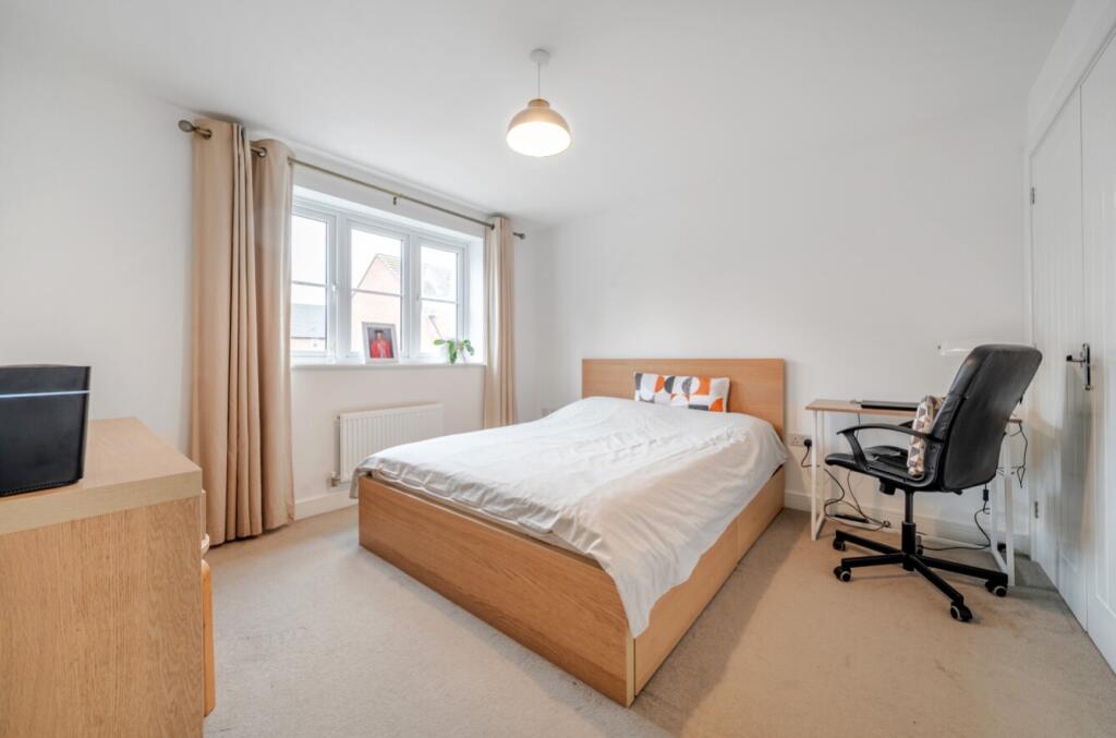 1365696-22-68ecdc239ca6f