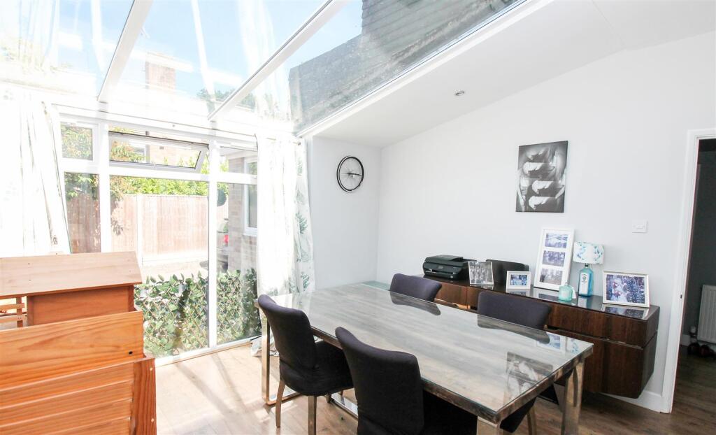 Dining/Conservatory
