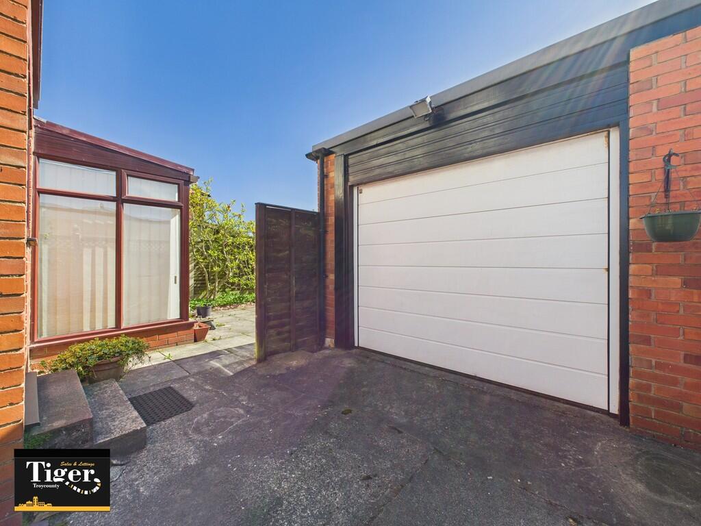 CAM03440G0-PR0306...