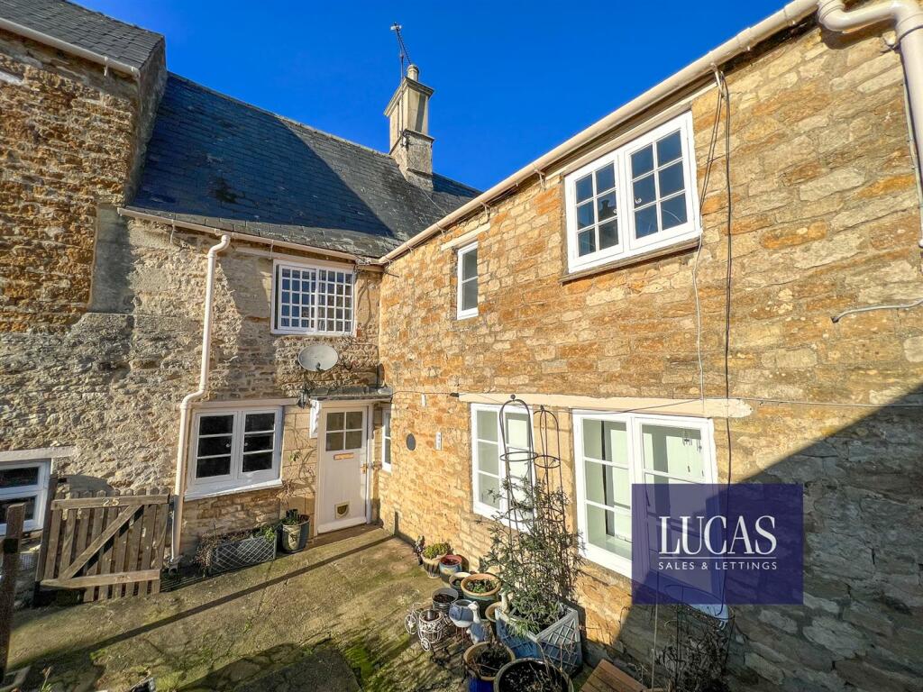 25 Queen St Geddington-8.jpg