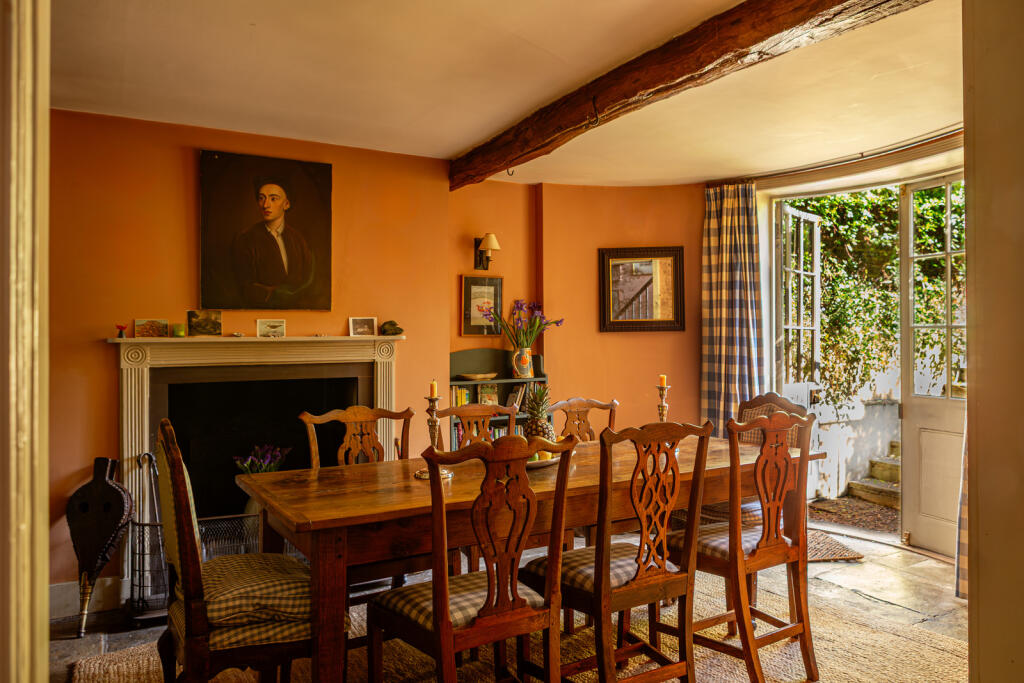 281639 - 25_4_TMH E9 7AN4928-Enhanced-NR-Edit.jpg