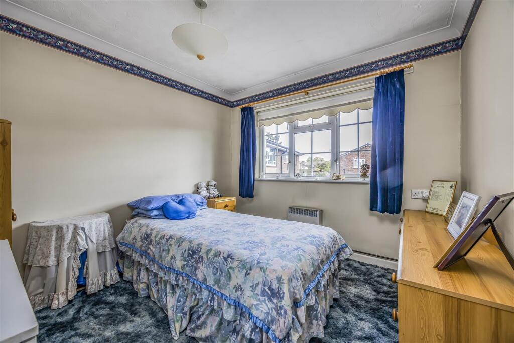 8 Moorgreen Road, Havant-PorticoMarketing-SoldBy-8