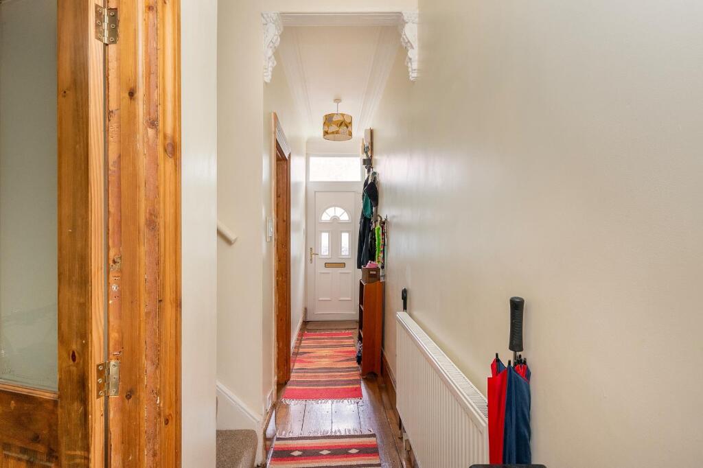 2P0RHD - Hallway C.jpg