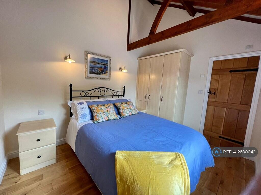 Double Bedroom