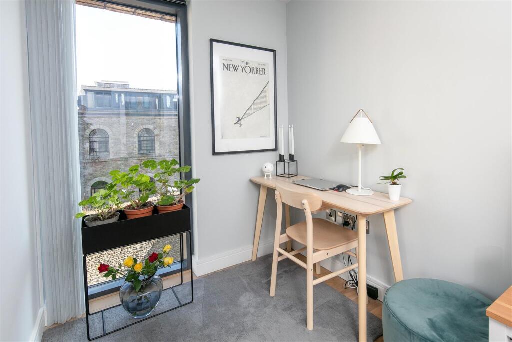 Apartment 15 New Retort House- Study areA.jpg