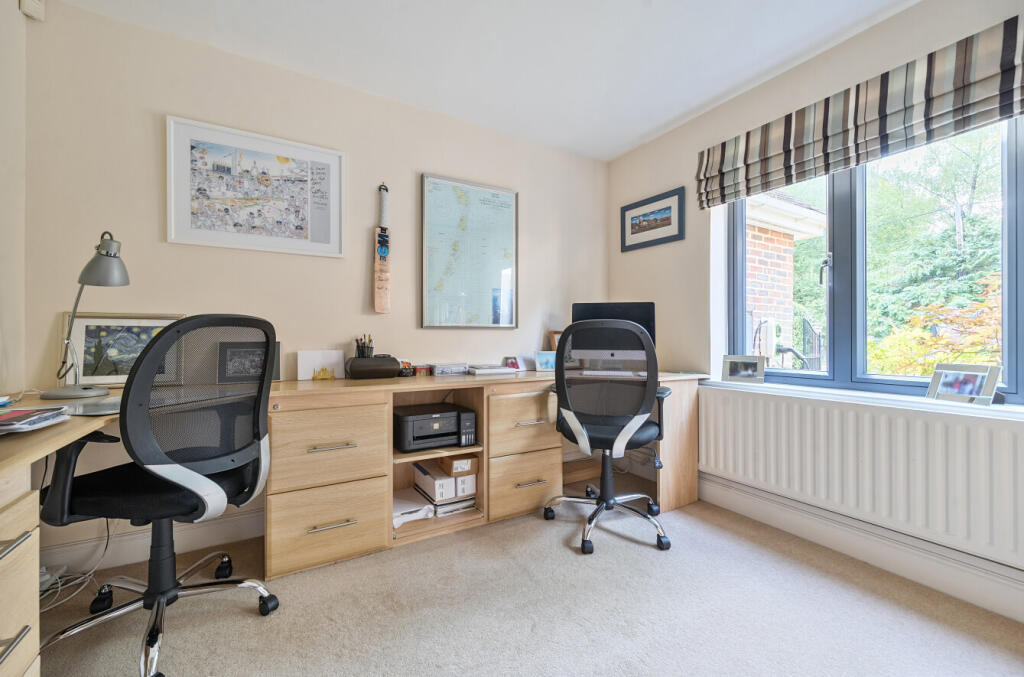 1360315-1-68da9c3...