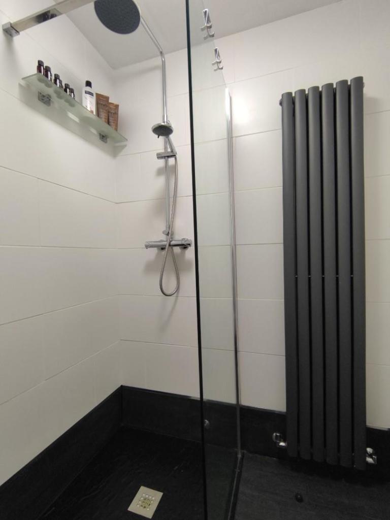Bedroom 2 En-Suite 3