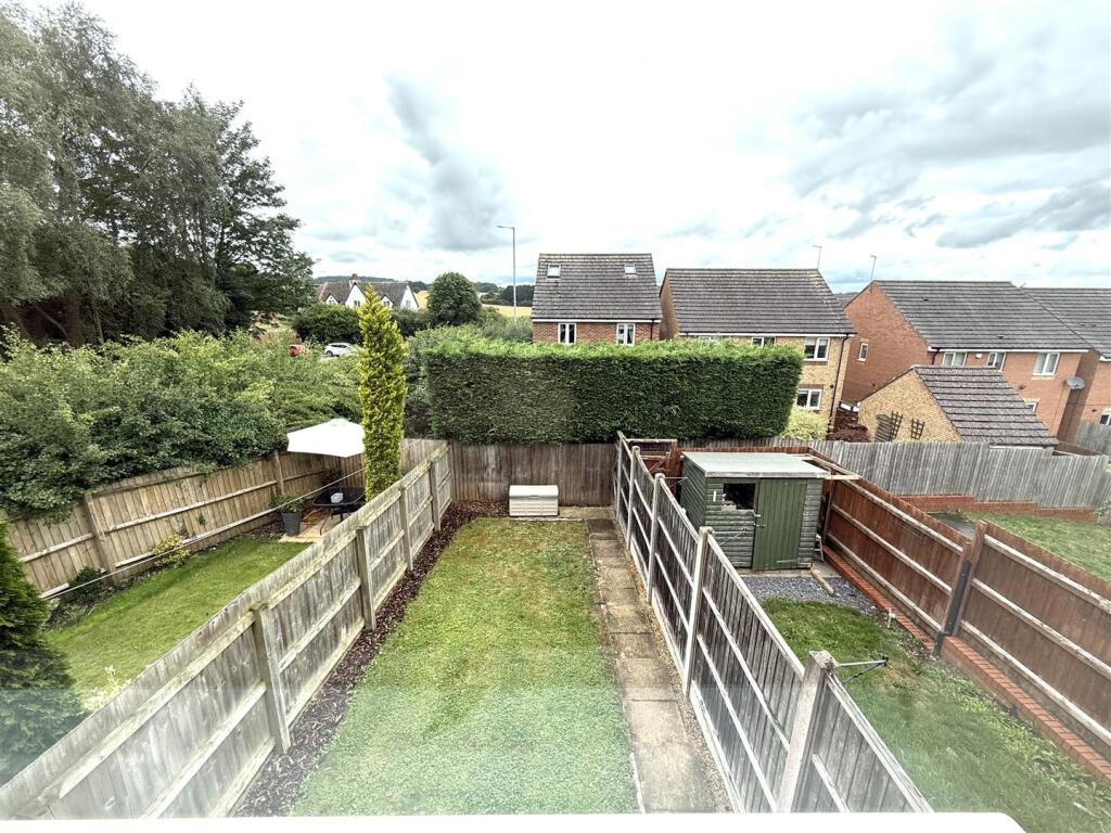 37 levett rear 5.jpeg