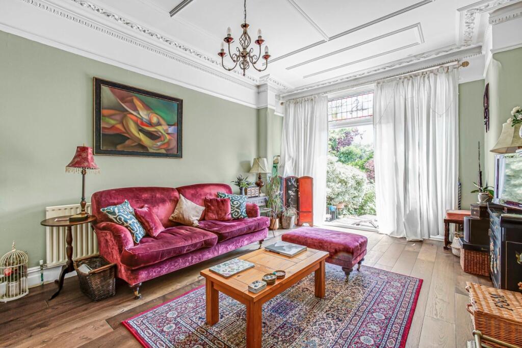 KFH-49_Baldry_Garden