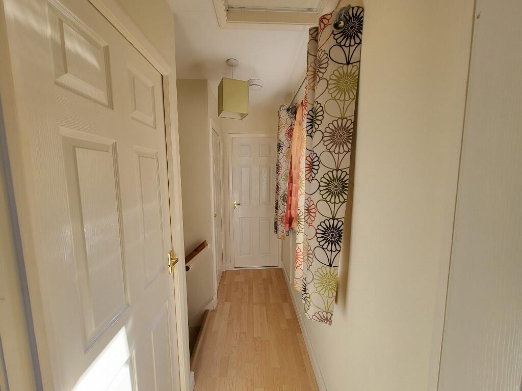 UPPER LANDING