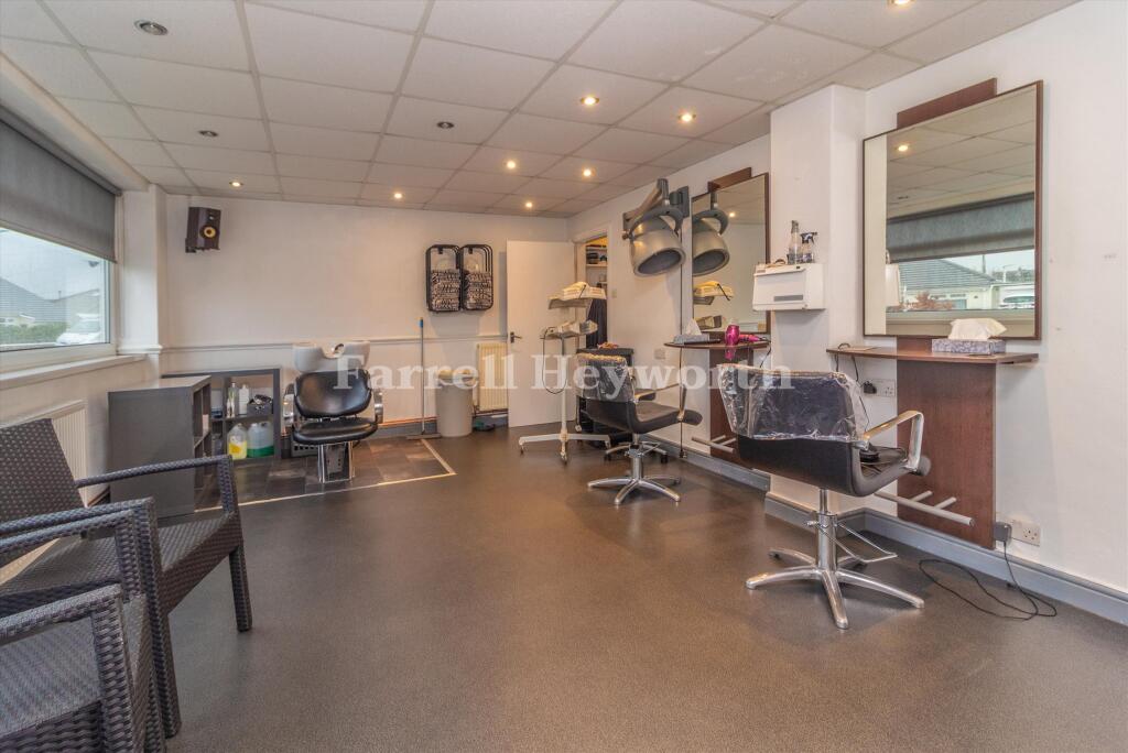 Salon image 2