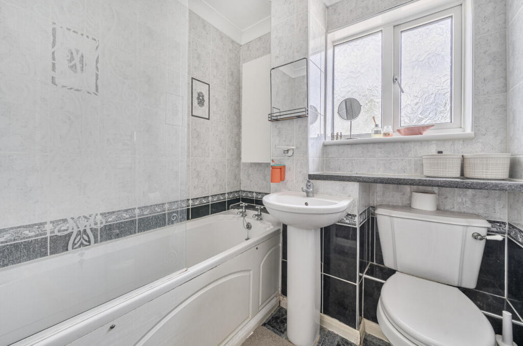 1346456-9-68b0315...