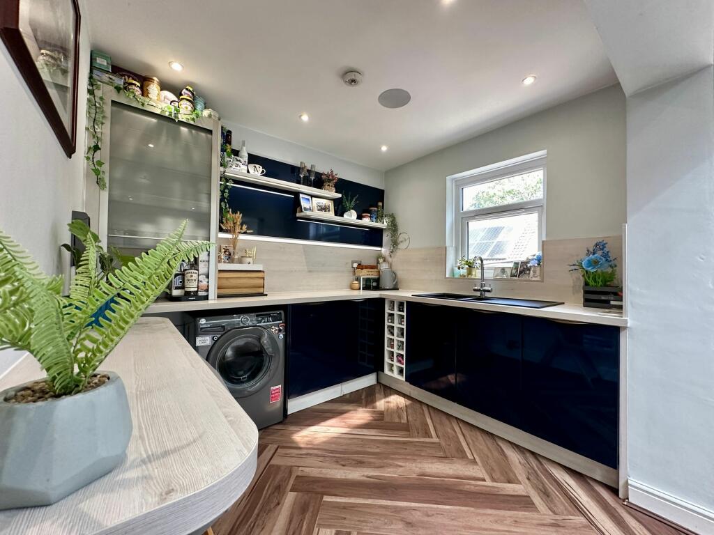 Kitchen area