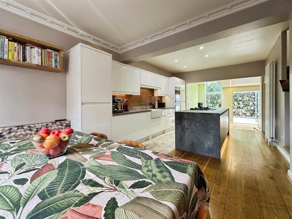 731850aa-B-4AC9-88F2-AC23F2DB5DEE-6201-000001A120B