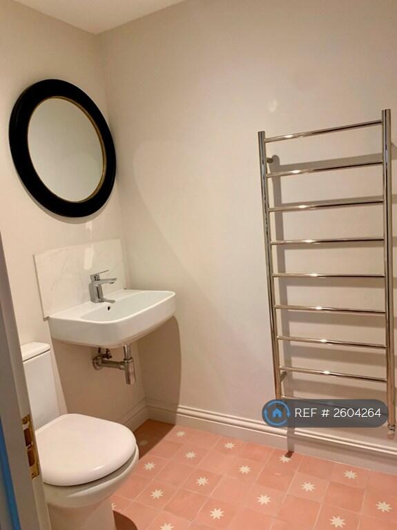 Guest Loo