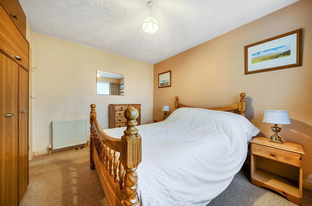 1385648-4-69282e1...