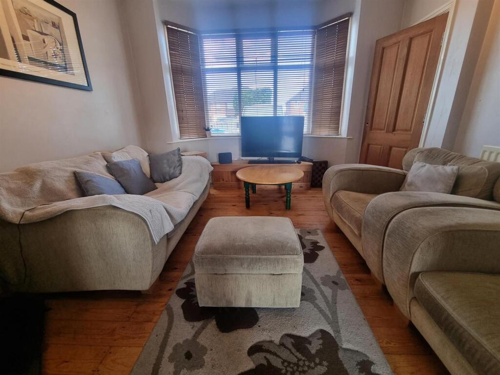 Front Lounge