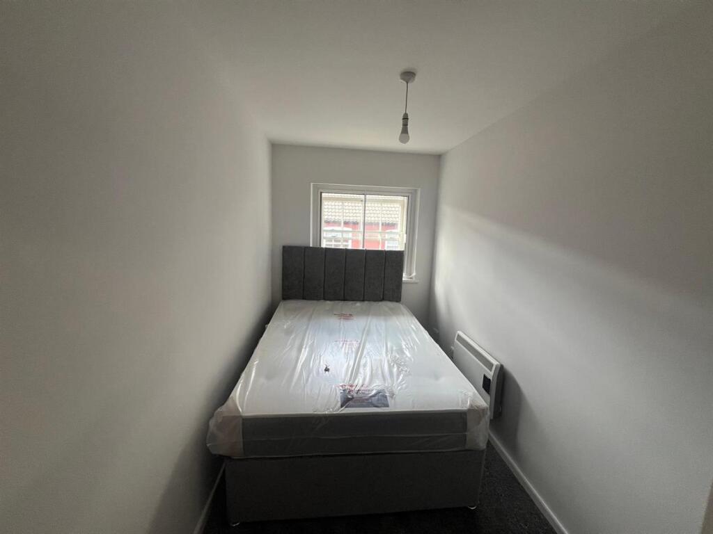 Bedroom.jpg