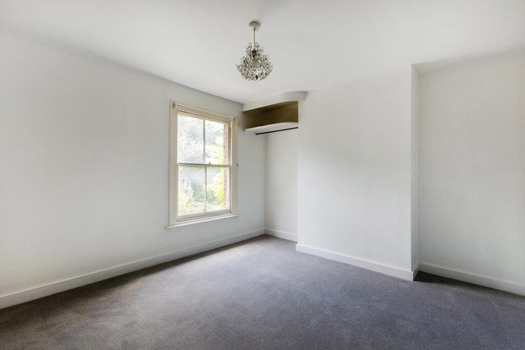 97851_2-Woodbine-...