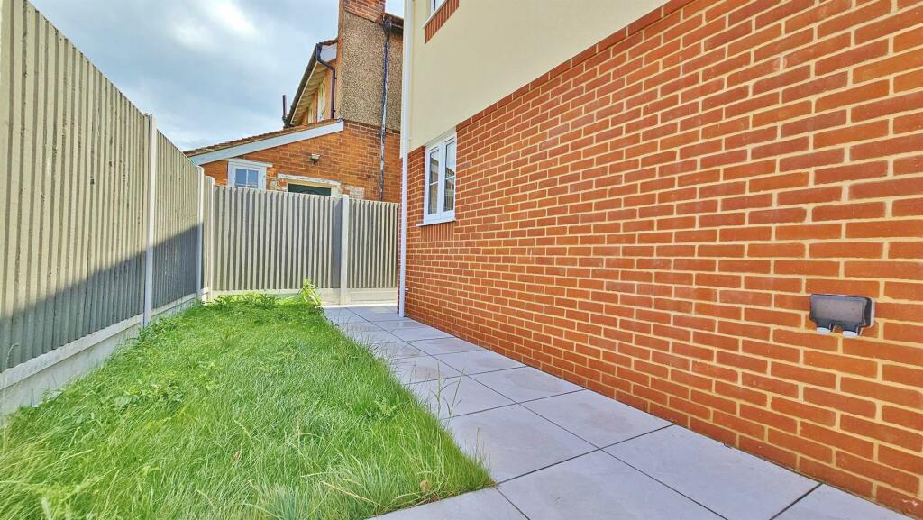 Outside - Rear