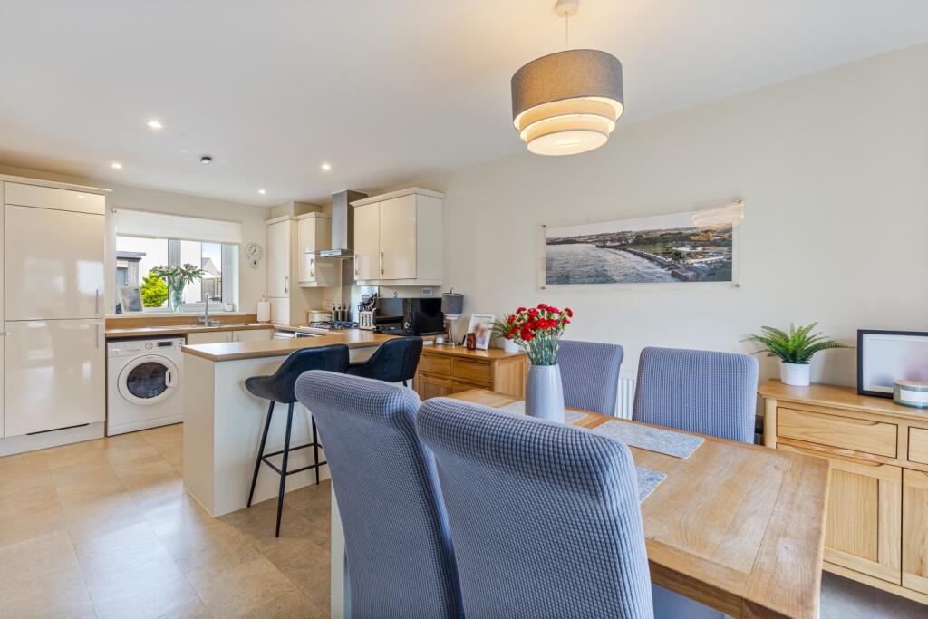 A12 - 3 Clover Close, Paignton - 250917