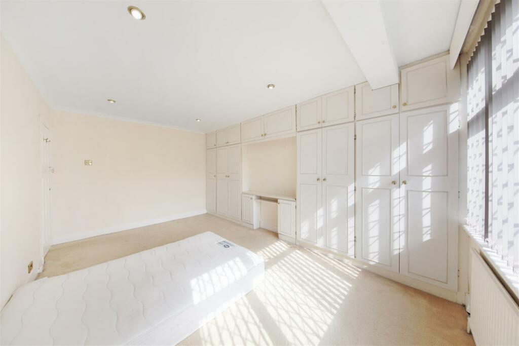 98 Carlton Avenue West - ItfdI59xeA2M4OjW34Fd.jpg