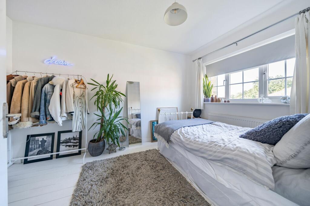Bedroom Two (1)