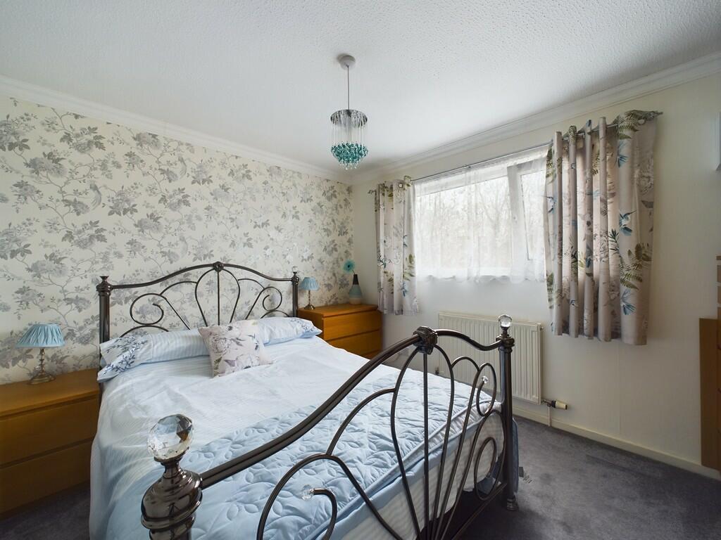 CAM02089G0-PR0382...