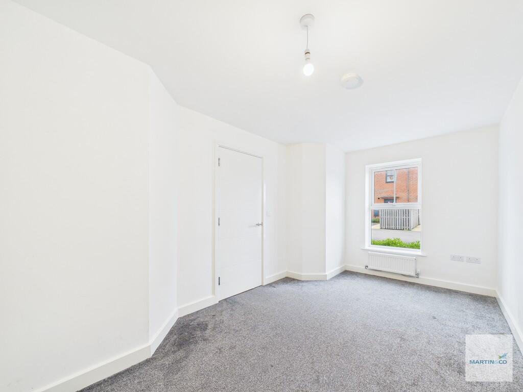 CAM03394G0-PR0422...