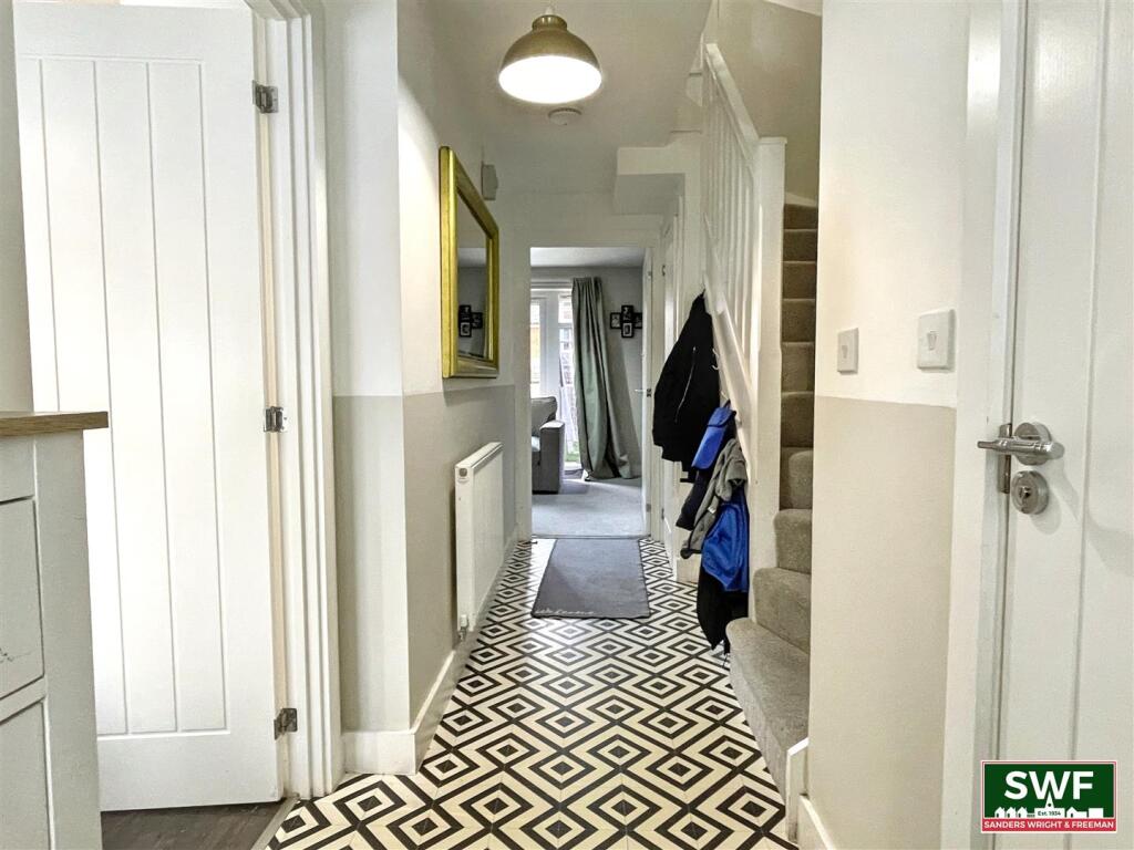 Hall.jpg