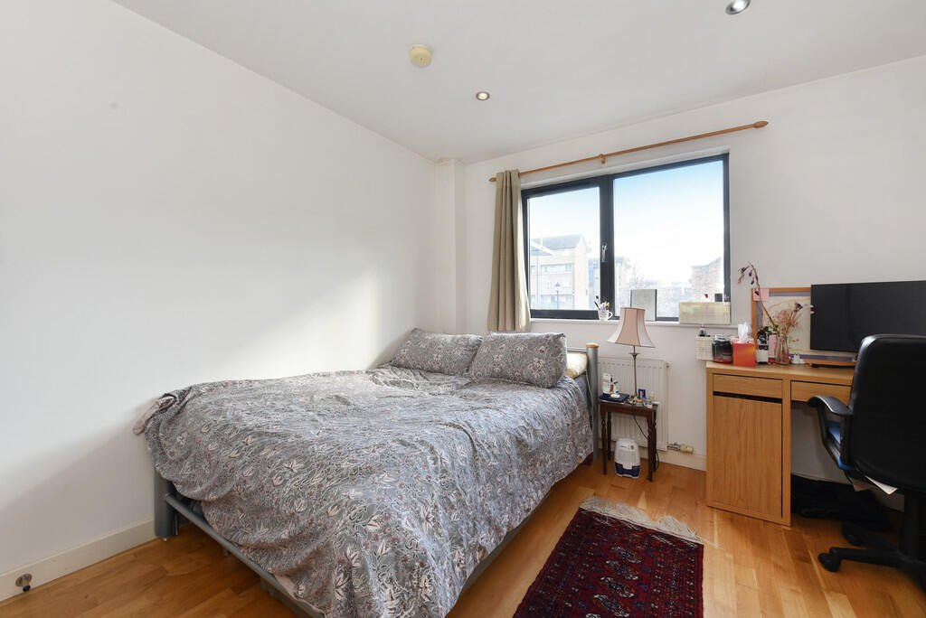 apt 2, 16a mornin...