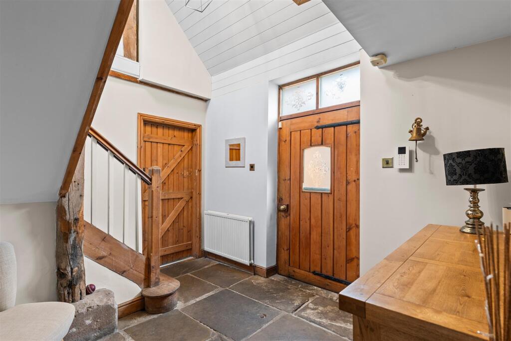 INITIAL ENTRANCE HALL