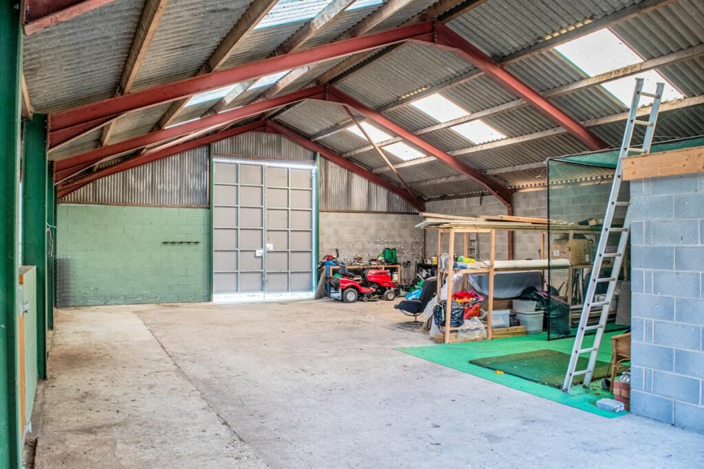 Barn