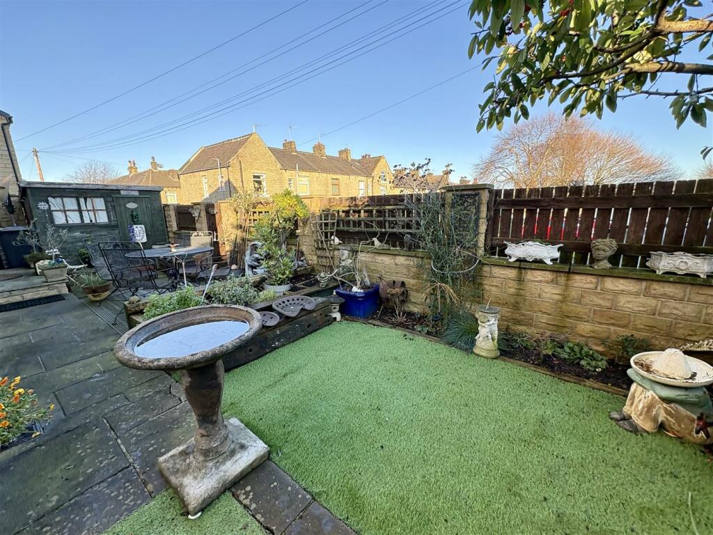 Bramleys Estate Agents - Ainley Street - Elland (5
