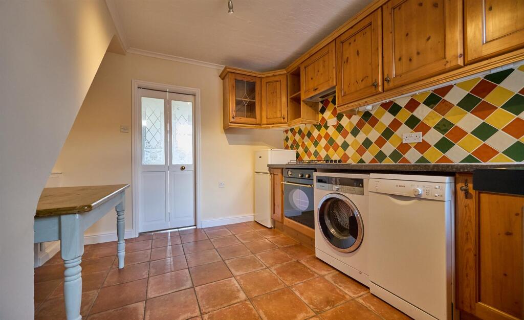 Kitchen/Diner to Rear