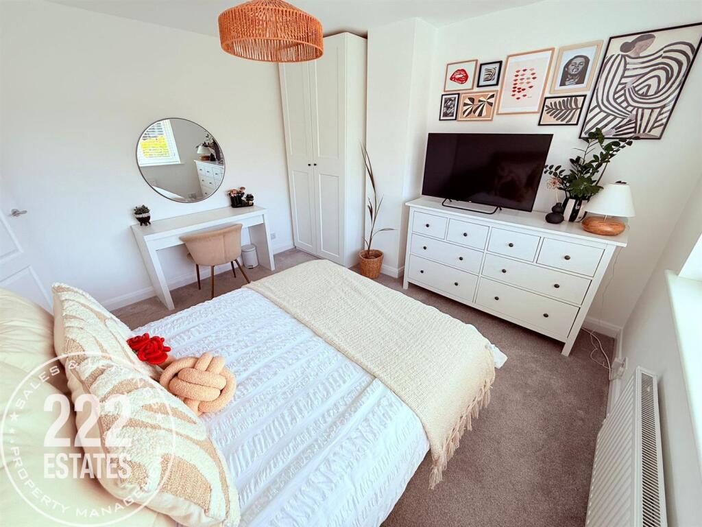 PHOTO-2025-08-15-12-54-41 (8).jpg