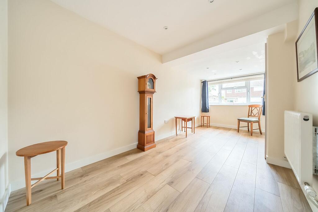 Living Room (1)