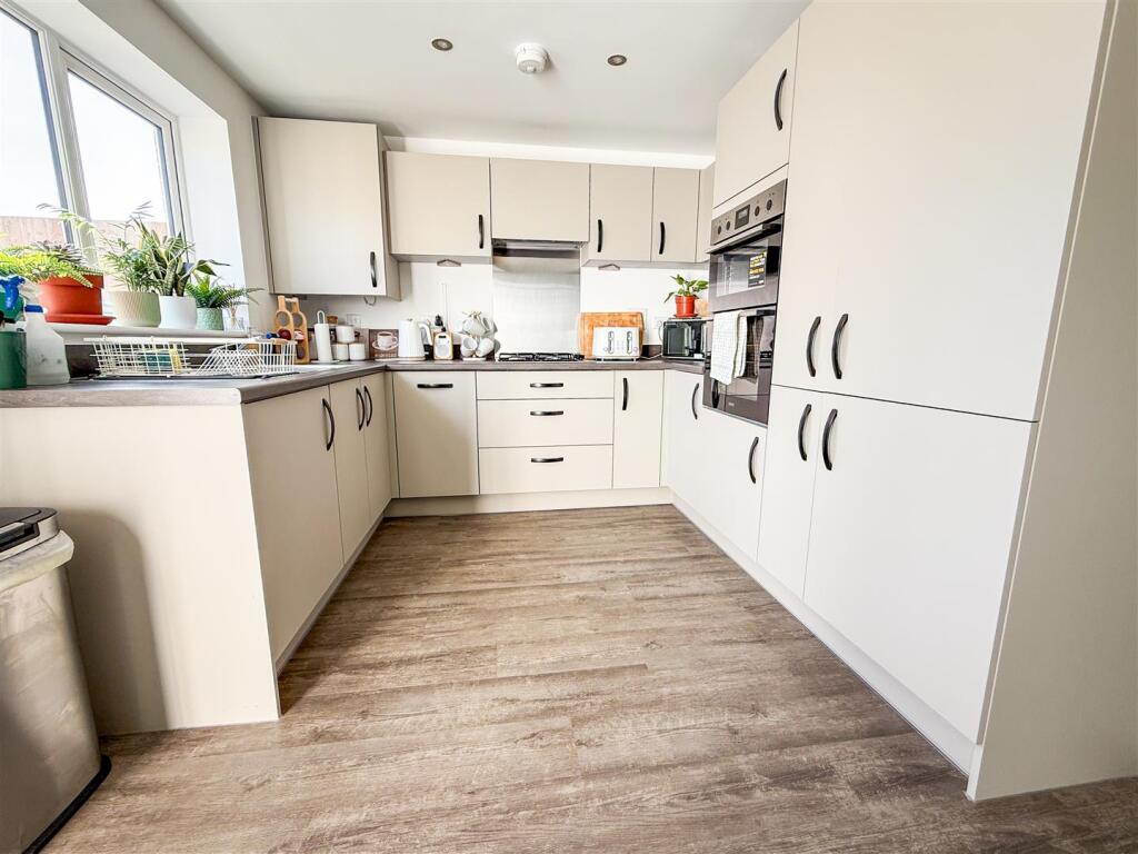 KITCHEN AREA VIEW