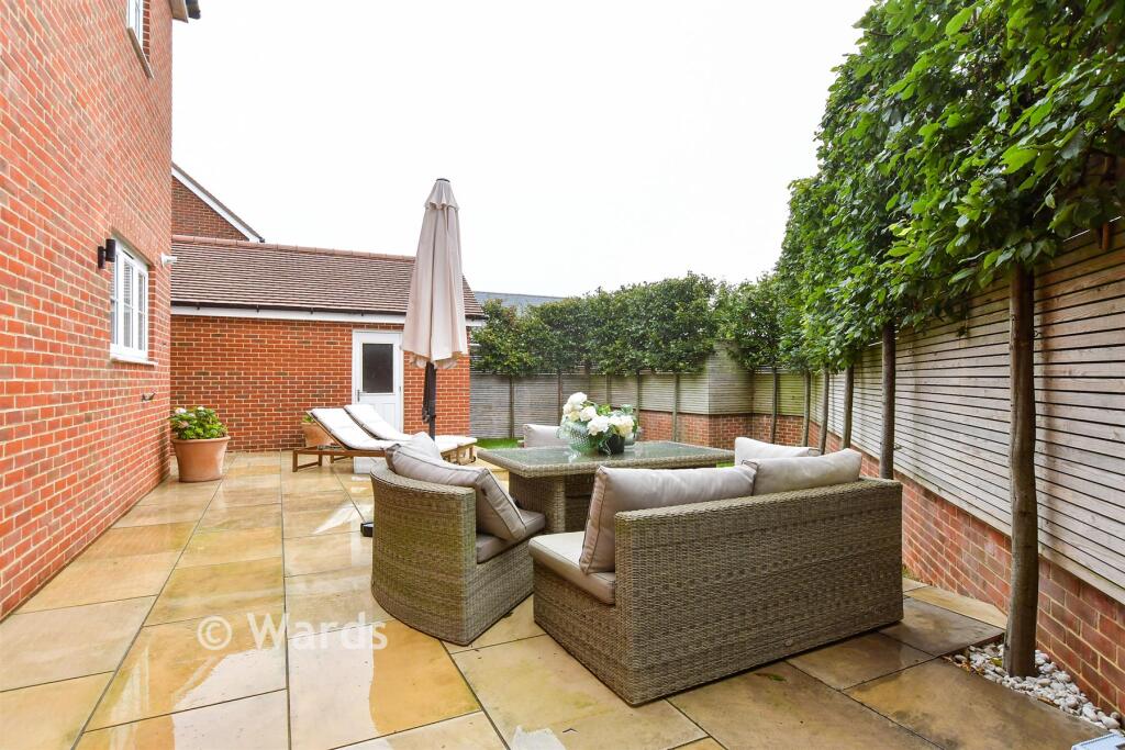 Patio / Decking